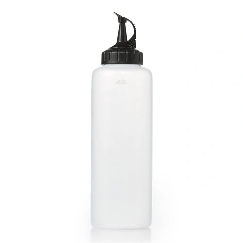 Chef's Squeeze Bottle - Medium