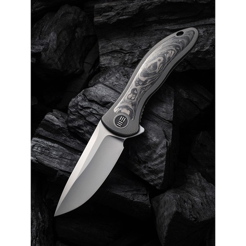 We Knife We18046Cf-1  Synergy2V2 Folding Knife, Titanium + Cf Flipper